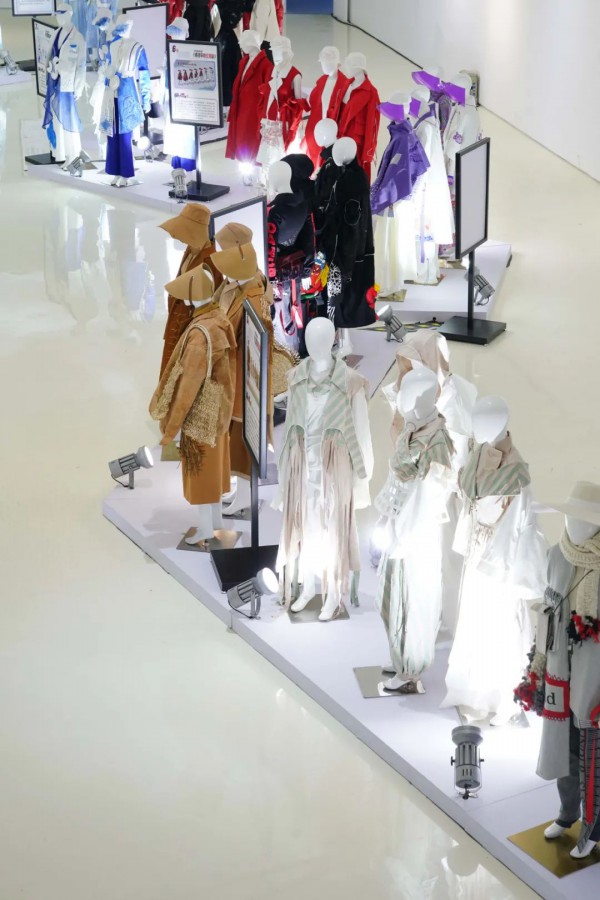 “玩”出数字时尚新花样!“大浪杯”中国女装设计大赛邀你共赴元宇宙之约