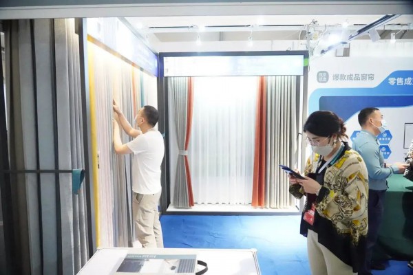 国内家纺行业首个线下2022海宁家纺布艺新品订货季,顺利开展!