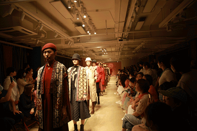 一城画一2022 冬「知足藏乐·自在并行」新品发布秀完美落幕