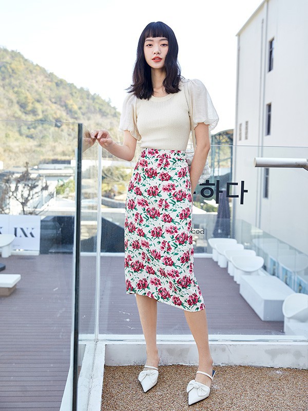 适合梨形身材的三款穿搭 这些半身裙搭配值得入手