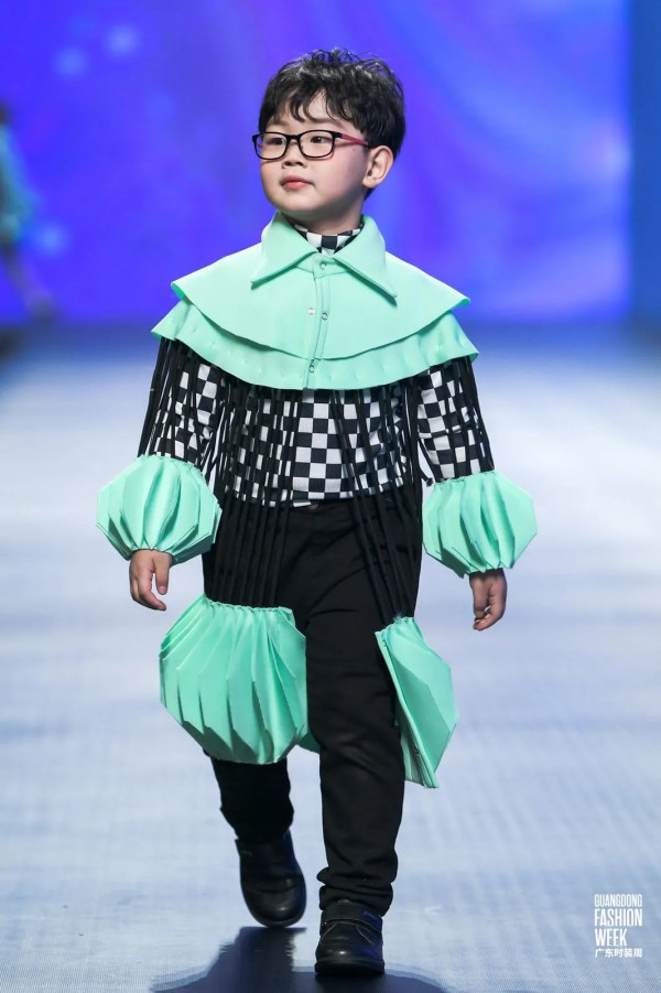 婴为爱•美育下一代,婴二代新品发布会惊喜亮相广东时装周!