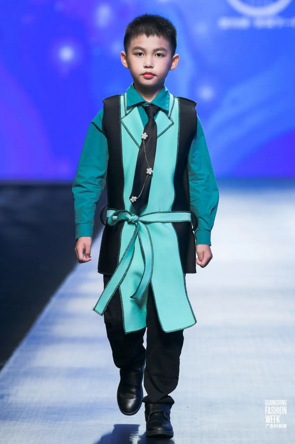 婴为爱•美育下一代,婴二代新品发布会惊喜亮相广东时装周!