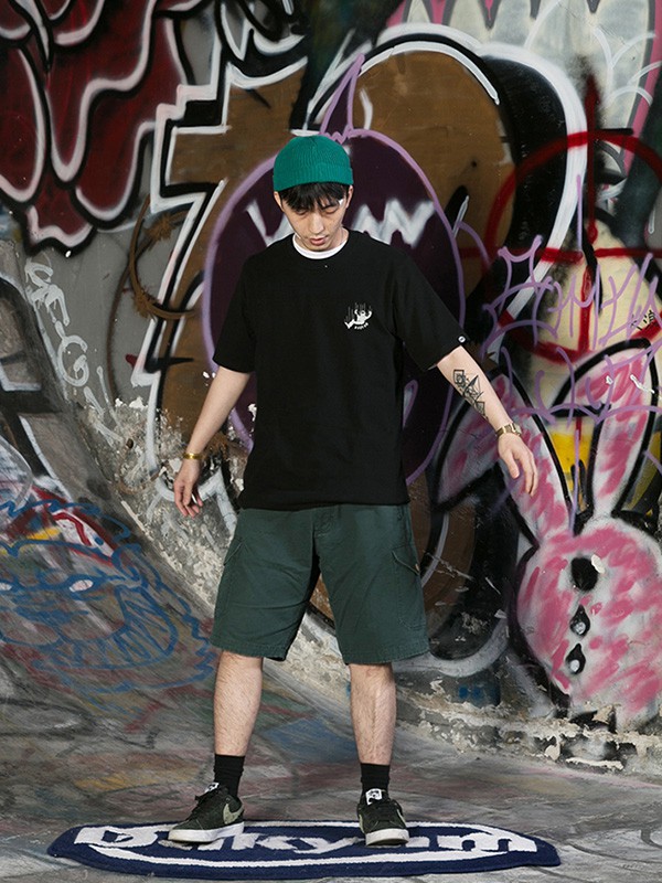 街头嘻哈休闲服装如何挑选 夏季嘻哈风什么款式更低调耐看