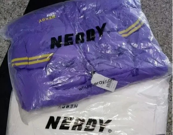 整治服装制假!嘉兴集中销毁假冒注册商标的羽绒服装