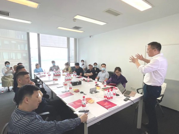 浙江省服装协会携手环思召开《后疫情时代服装供应链转型》研讨会