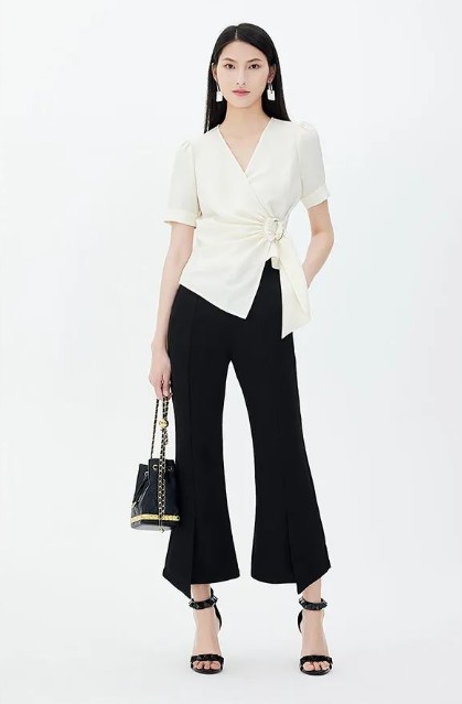 依妙|去乘风破浪,总有一朵花为你而开