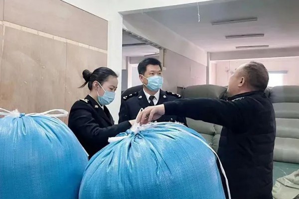 六安海关提升羽绒羽毛原产地签证服务质效