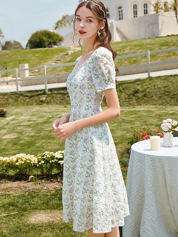 禹妃女装|法式甜美女装穿搭 夏季什么连衣裙更适合约会