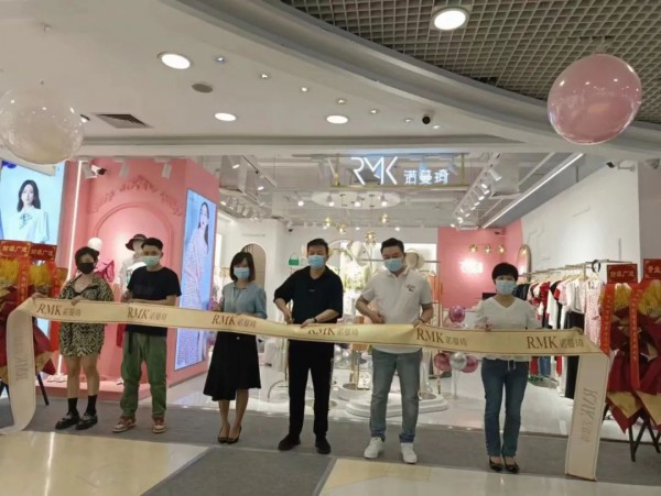 祝诺蔓琦·深圳罗湖太阳城店开业大卖!