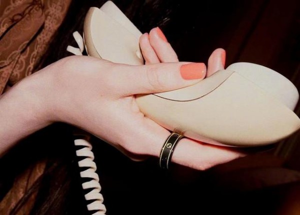 运动开始内卷了?Gucci首次携手Oura推出可跟踪心率的智能戒指