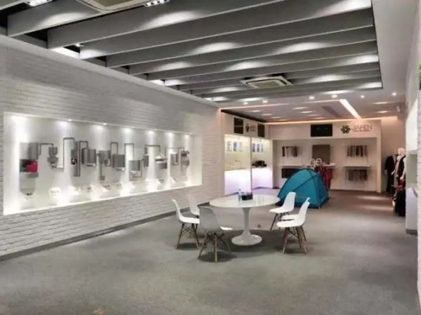 浙江佳人新材料瞄准“废旧纺织品”,再投年产70000吨循环再生聚酯切片项目