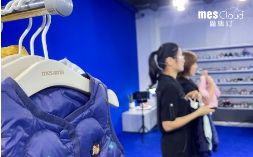 数字赋能母婴童装行业,摩米Mes amis童装品牌获2022“年度创新品牌奖”!