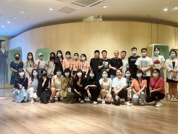 YIFINI易菲 2022冬季新品订货会圆满收官