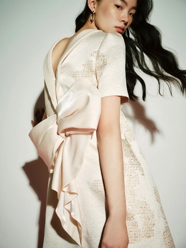 OBBLIGATO奥丽嘉朵| 夏日中的影姿