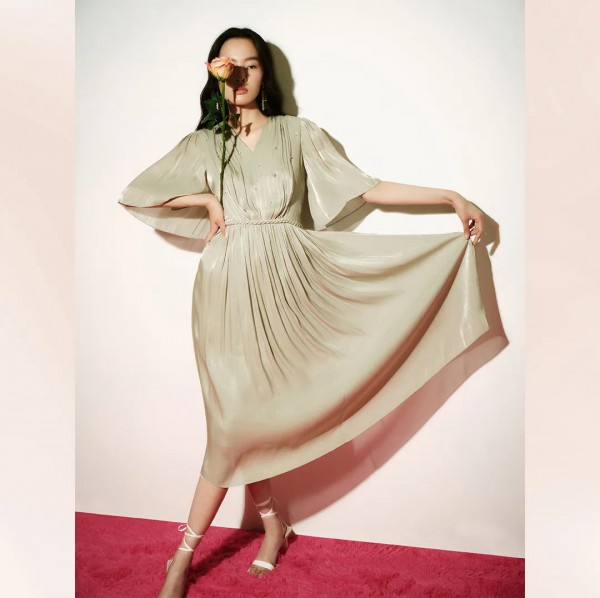 OBBLIGATO奥丽嘉朵| 夏日中的影姿