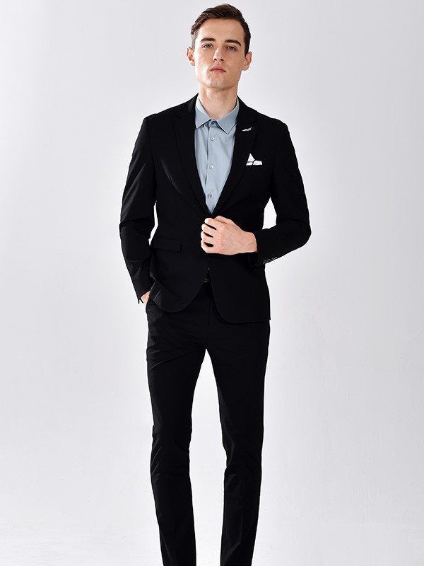 加盟中高档次的商务男装选择什么品牌好  恩咖男装优势有哪些