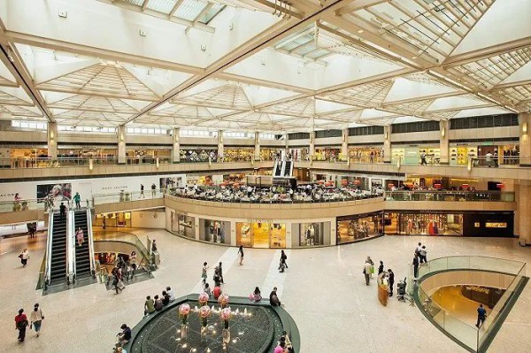 地位难被撼动!香港依然是亚洲奢侈品消费中心