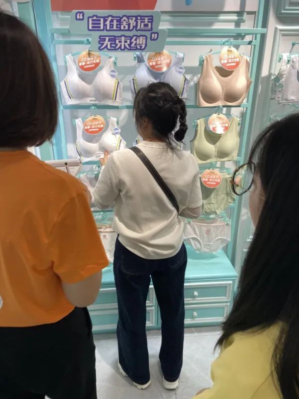 百伶百俐第六届妞妞文化节圆满落幕