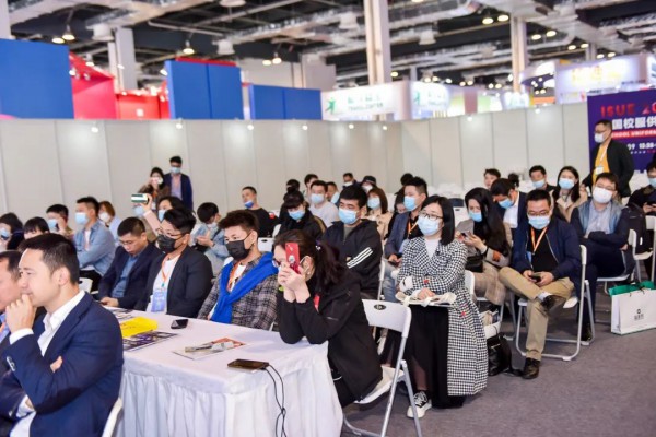 刚刚!ISUE校服·园服成都展宣布重启,解锁中西部校服市场