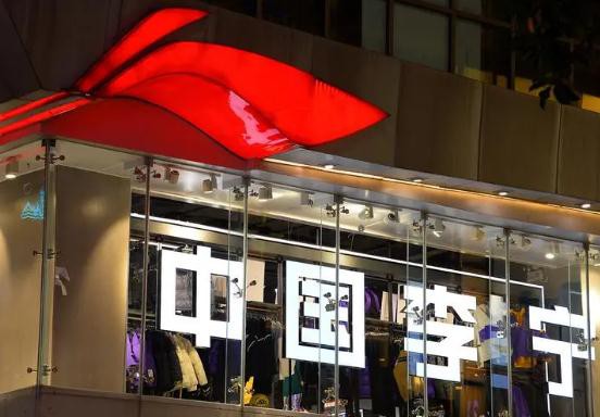 男装品牌怎么选 2022年前五名的男装人气榜单服装人必知 微信截图_20220630163546.jpg