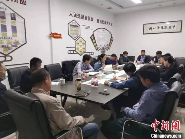 “中国服装第一街”渐回暖:基层人大代表精准助企纾困