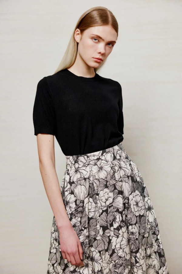 欧榭丽女装|夏日通勤衣橱,织出清凉夏季