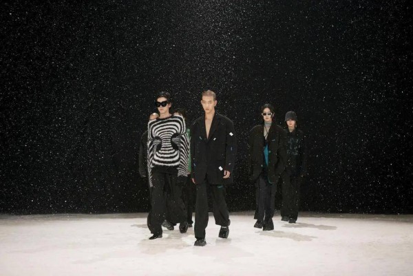 “ 街头社交“品牌 TYPETAIL发布最新2022秋冬系列