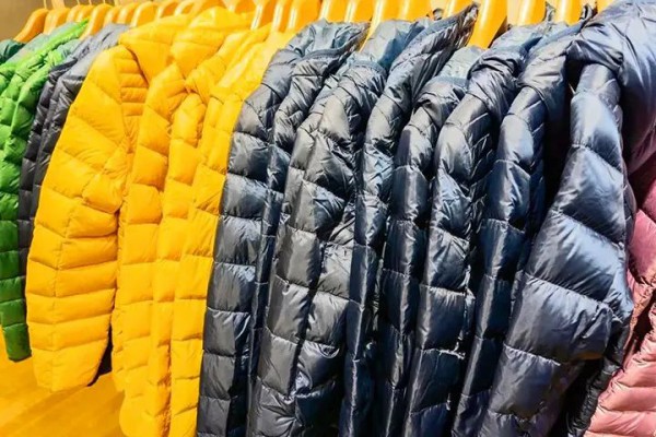 羽绒服面料将面临亏本风波?火了一年的尼丝纺 今年走了下坡路