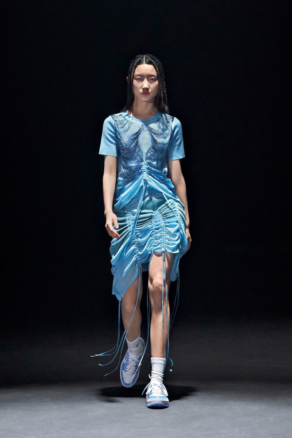 LABELHOOD 蕾虎联合 Nike 共同呈现时装周开幕日主题秀