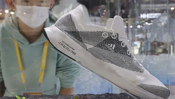 环保成了新的“割韭菜”方式?现代消费者拒为环保溢价买单