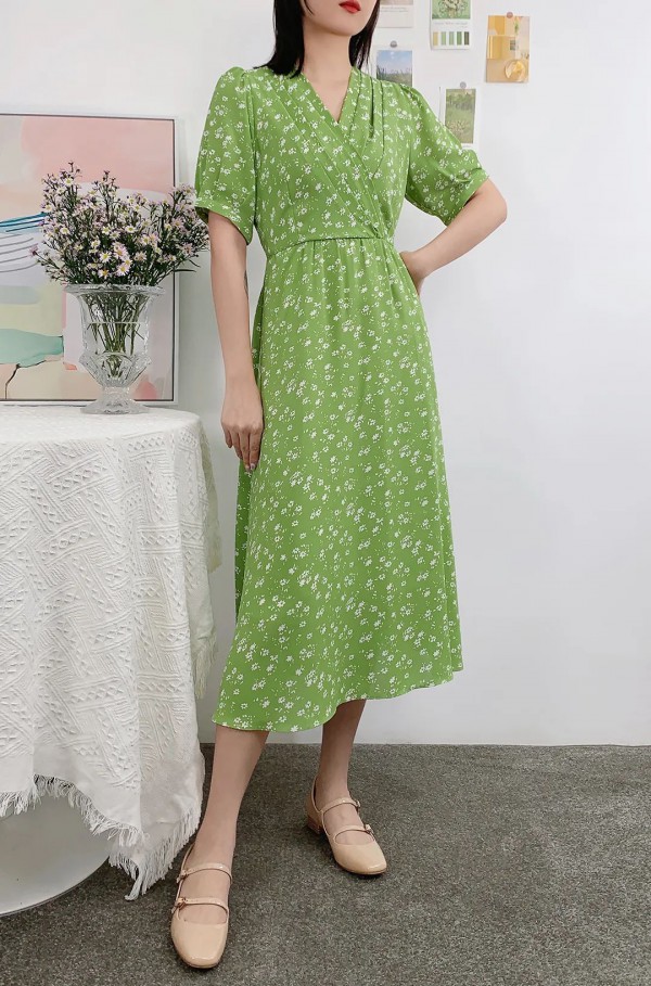 施舜女装OBSESSION新品|独享夏日微风中的清新印花