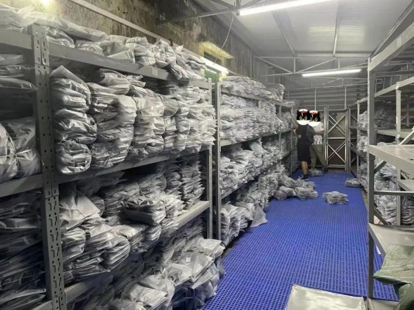 中山查获假冒知名运动时尚品牌服饰工厂,最高涉案金额1.1亿元