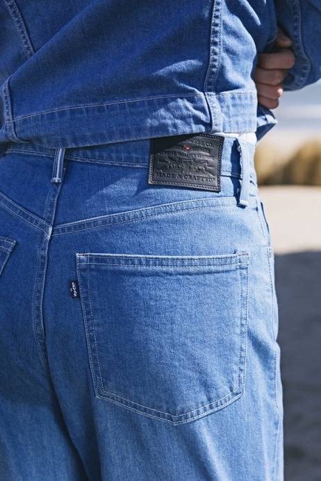 LEVIS 发布「青出于蓝」2022春夏季系列