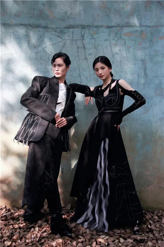 展现“江服特色”,江西服装学院携“元溯”主题再次亮相大学生时装周