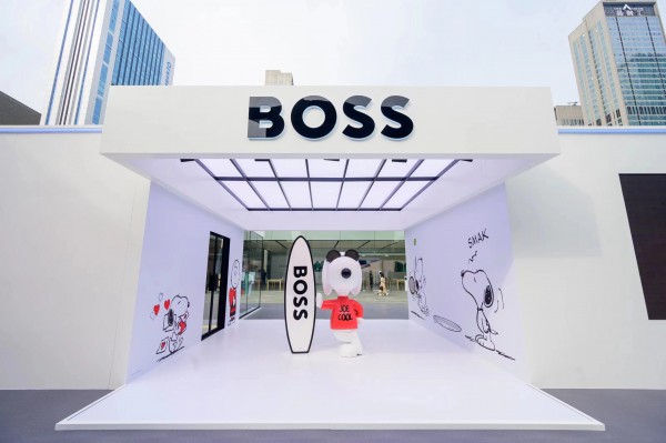 BOSS x PEANUTS 联名系列于成都举办七夕活动