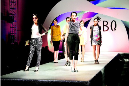 “乔万尼”“佐尔美”,走中高端之路的“汉派女装”,如今还吃香吗?