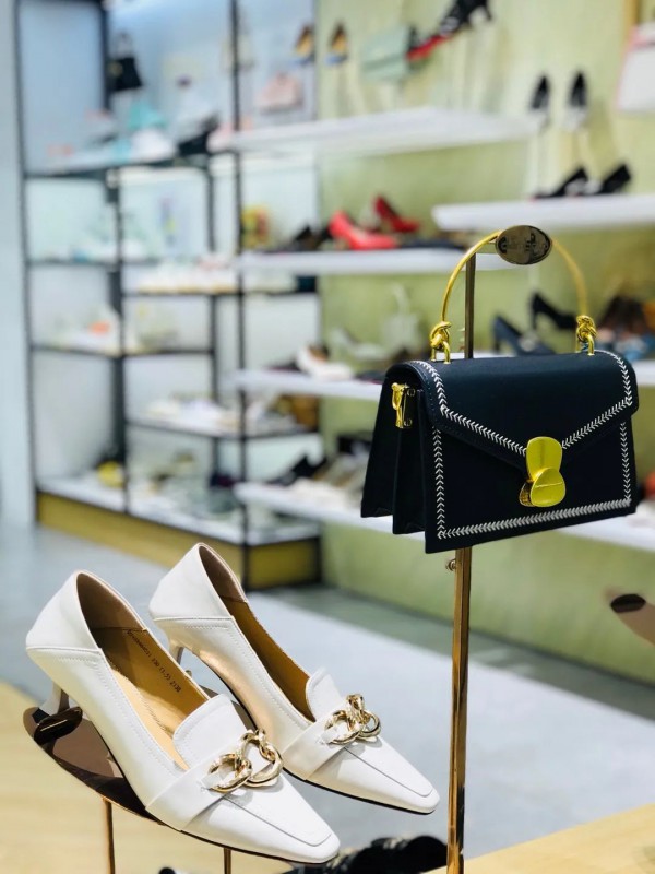 官宣!丹比奴品牌锐意变革谋发展,全面实行直管模式,领航未来!