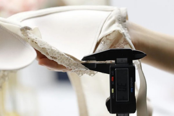 依曼丽新品上市 | 莫奈庄园的秘密