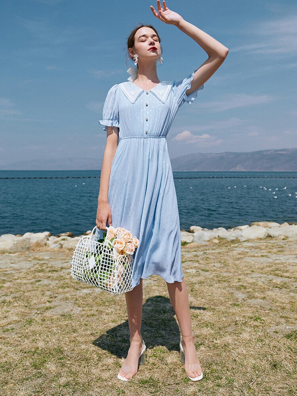 夏季最火的还是连衣裙 选这几款就够了 每款都时尚优雅