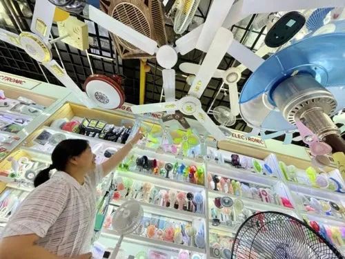 高温下,义乌防晒用品订单爆满,营业额同比翻两番!