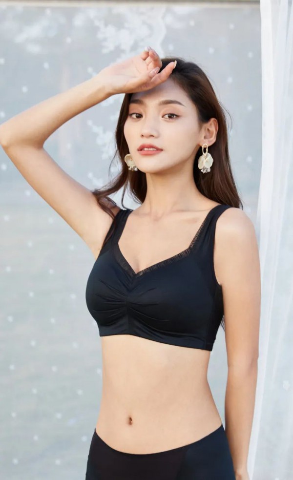 依曼丽新品上市 | 抛开喧嚣,回归本初