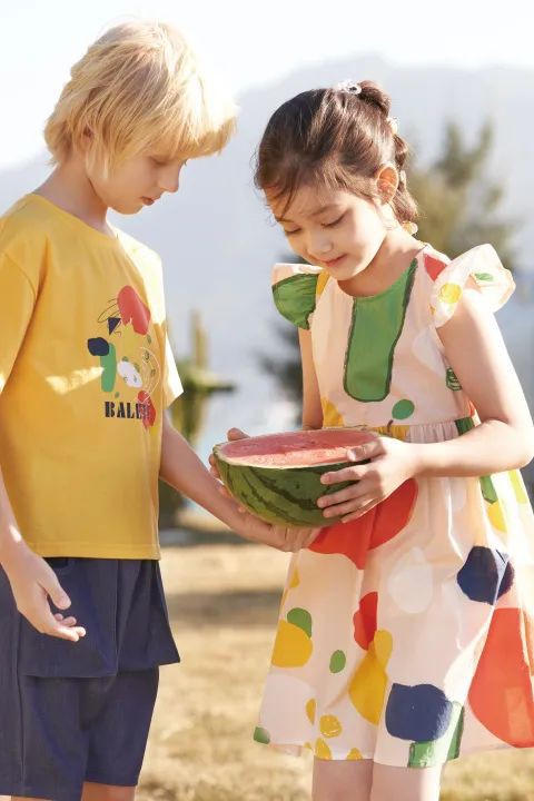 芭乐兔丨夏日穿搭第一弹——清新印花风!