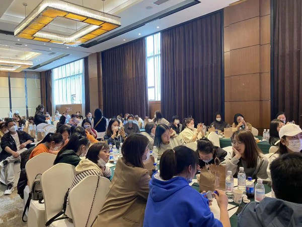 童装品牌,浙江古力家童装《零售商落地训练班》线下门店培训·四川站圆满成功!