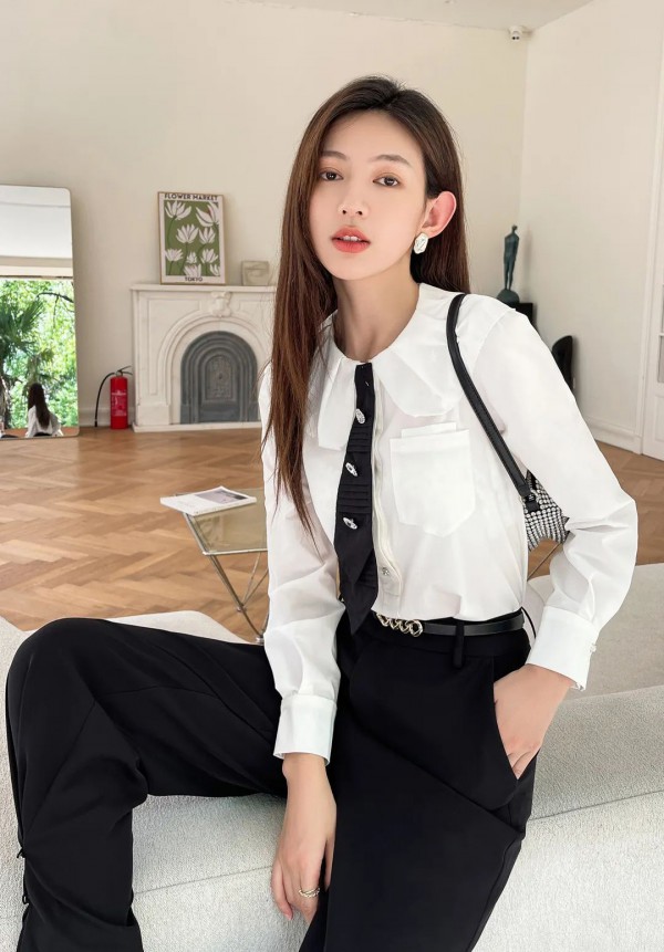 方示| 2022秋季棱角中的温柔感