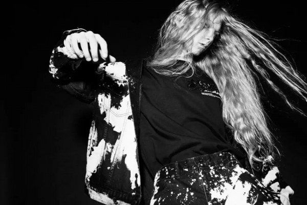 山本耀司在全球推出新的概念性项目和品牌