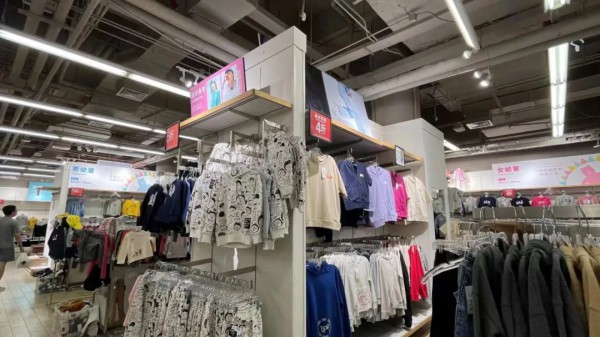 很遗憾,快时尚败退后,一个能打的都没有