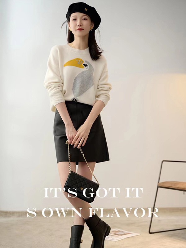 选择卡致依轻奢女装品牌 把握财富先机