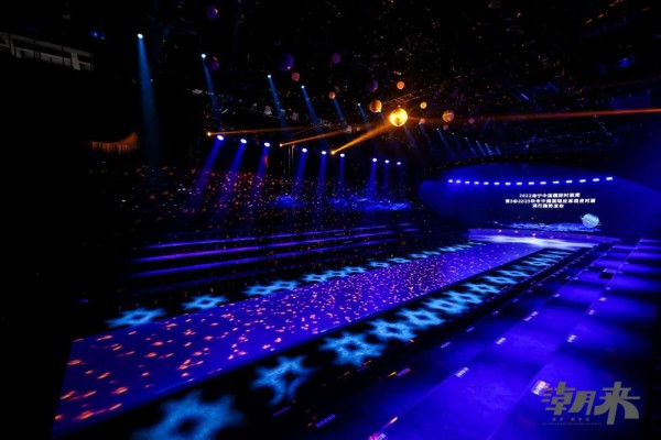 【無限·共生】2022/23秋冬中国国际皮革裘皮时装流行趋势发布