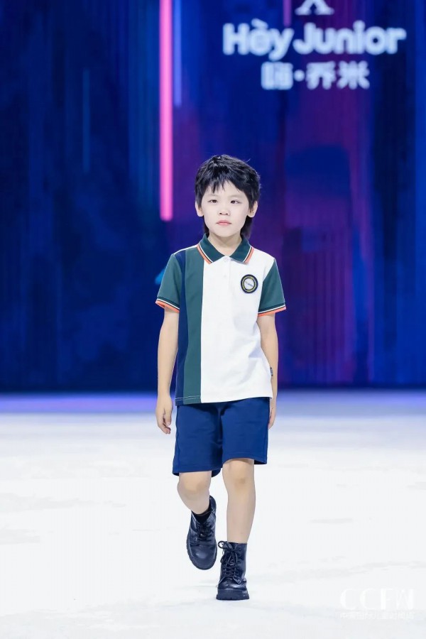 Hey Junior 校服参与创作“童装课·合悦”2023海派儿童时尚趋势发布