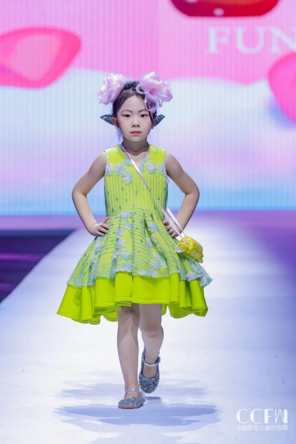 梦幻马卡龙FUNNY DREAM-2022新款发布秀,聚焦美丽的童话世界